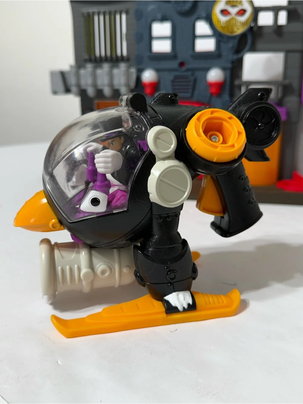 Imaginext Legends of Batman Gotham City Crime Alley DC Super Friends w/ Penguin